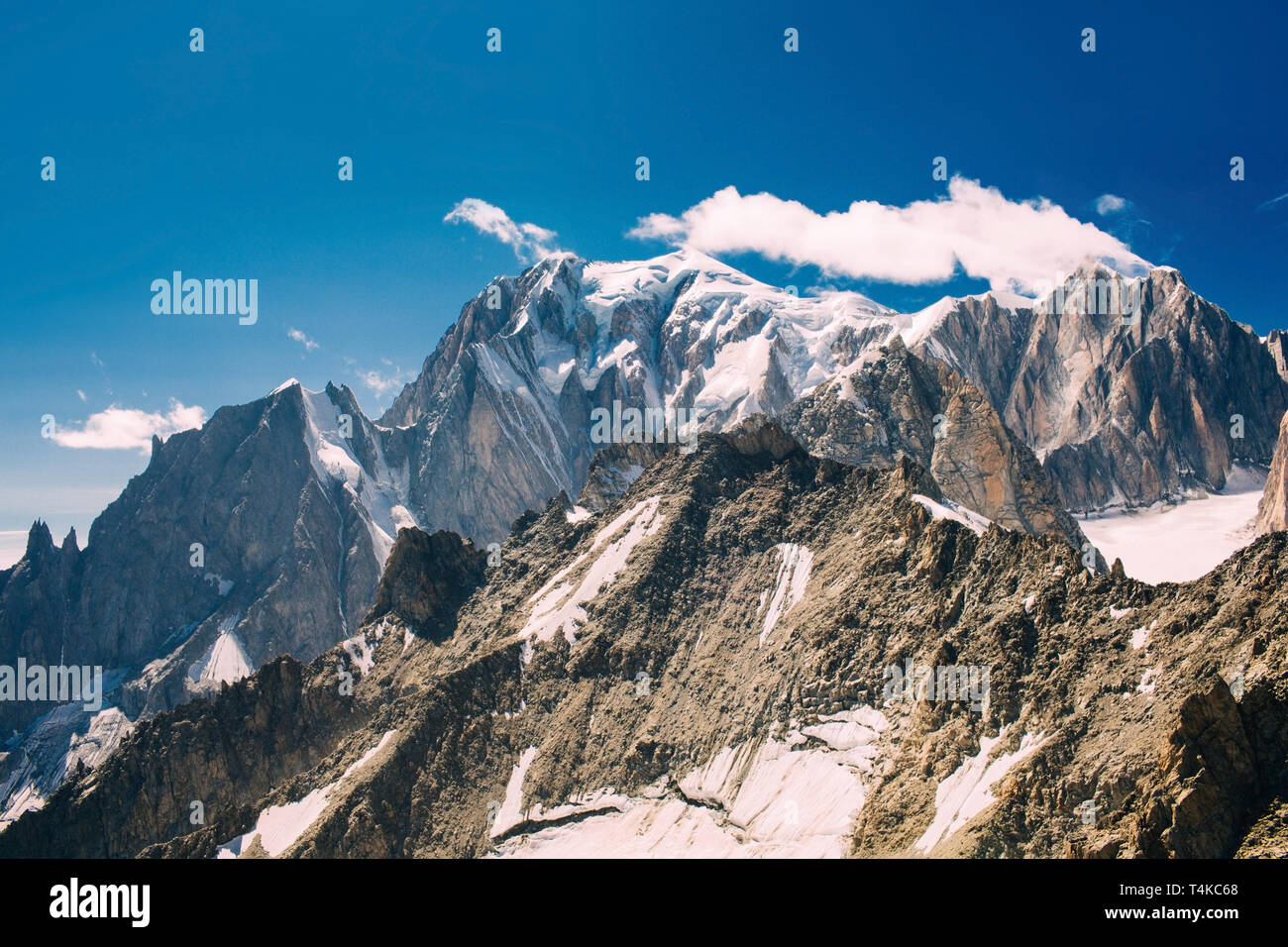 Vue de Mont Blanc pic de montagne, de Punta Helbronner à Courmayeur, Italie Banque D'Images