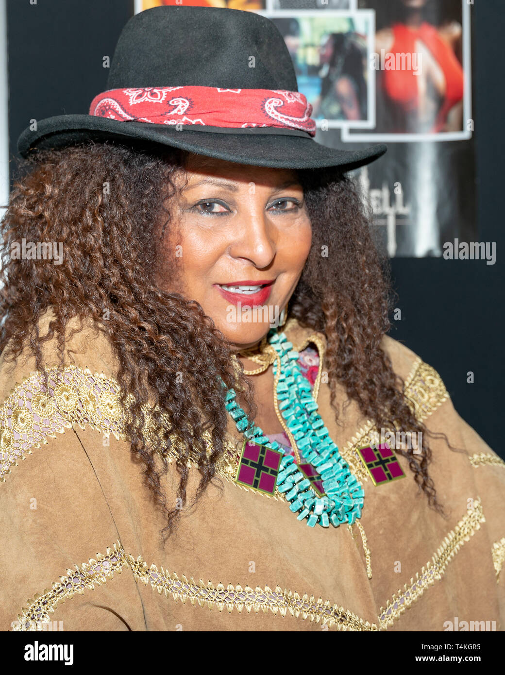 DORTMUND, ALLEMAGNE - 14 Avril 2018 : Pam Grier (*1949, l'actrice des États-Unis) au week-end d'Enfer Édition printemps 2019, un deux jours (13-14 avril 2019) sur le thème de l'horreur fan convention. Banque D'Images