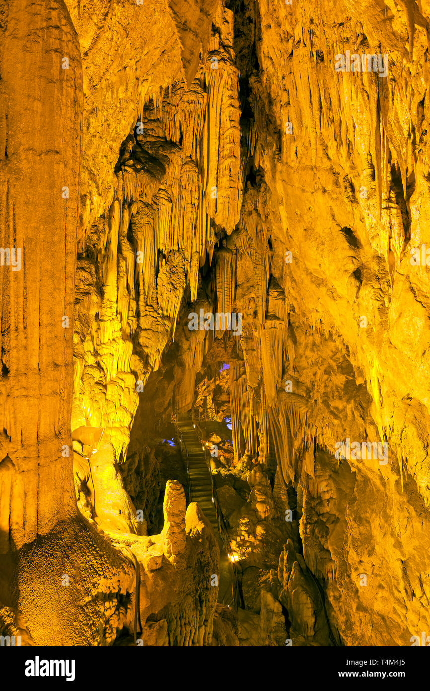 Dim Magarasi flowstone grotte, Kestel, Alanya, Antalya, Turquie Banque D'Images