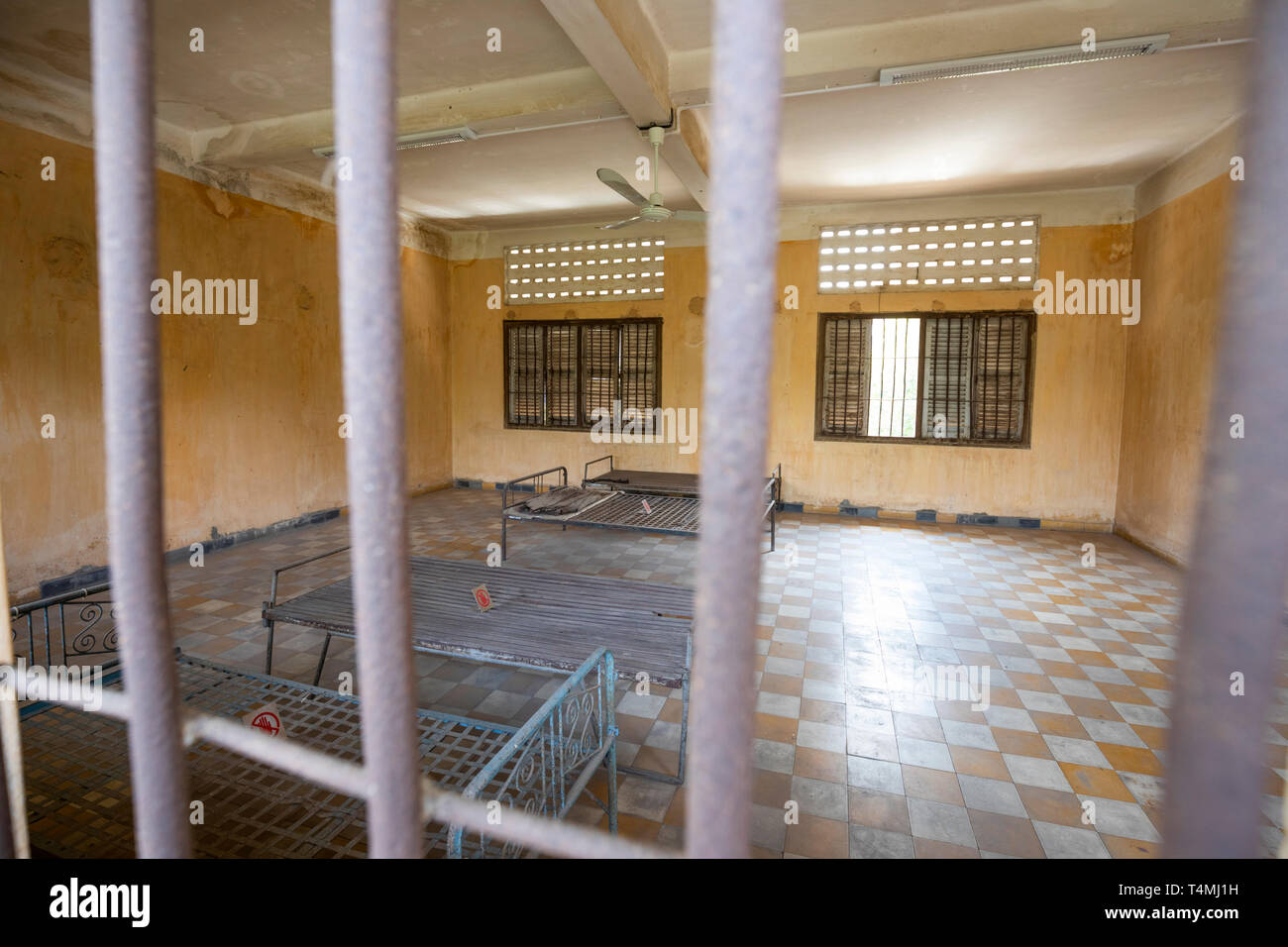Musée du Génocide de Tuol Sleng (S-21) Prison de sécurité installé dans une ancienne école secondaire, Phnom Penh, Cambodge, Asie du Sud, Asie Banque D'Images