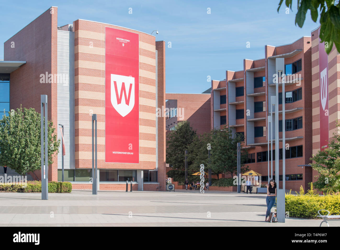 L'affichage du logo à l'ouest de Sydney University (WSU) anciennement à l'UWS Sydney Parramatta Campus sud en Nouvelle Galles du Sud, Australie Banque D'Images