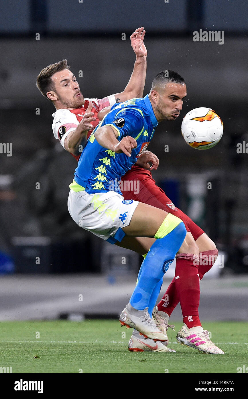 Naples, Italie. 18 avr, 2019. Nikola Maksimovic du SSC Napoli défis Aaron Ramsey d'Arsenal au cours de l'UEFA Europa League match de quart de finale entre Naples et Arsenal au Stadio San Paolo, Naples, Italie le 18 avril 2019. Photo par Giuseppe maffia. Credit : UK Sports Photos Ltd/Alamy Live News Banque D'Images