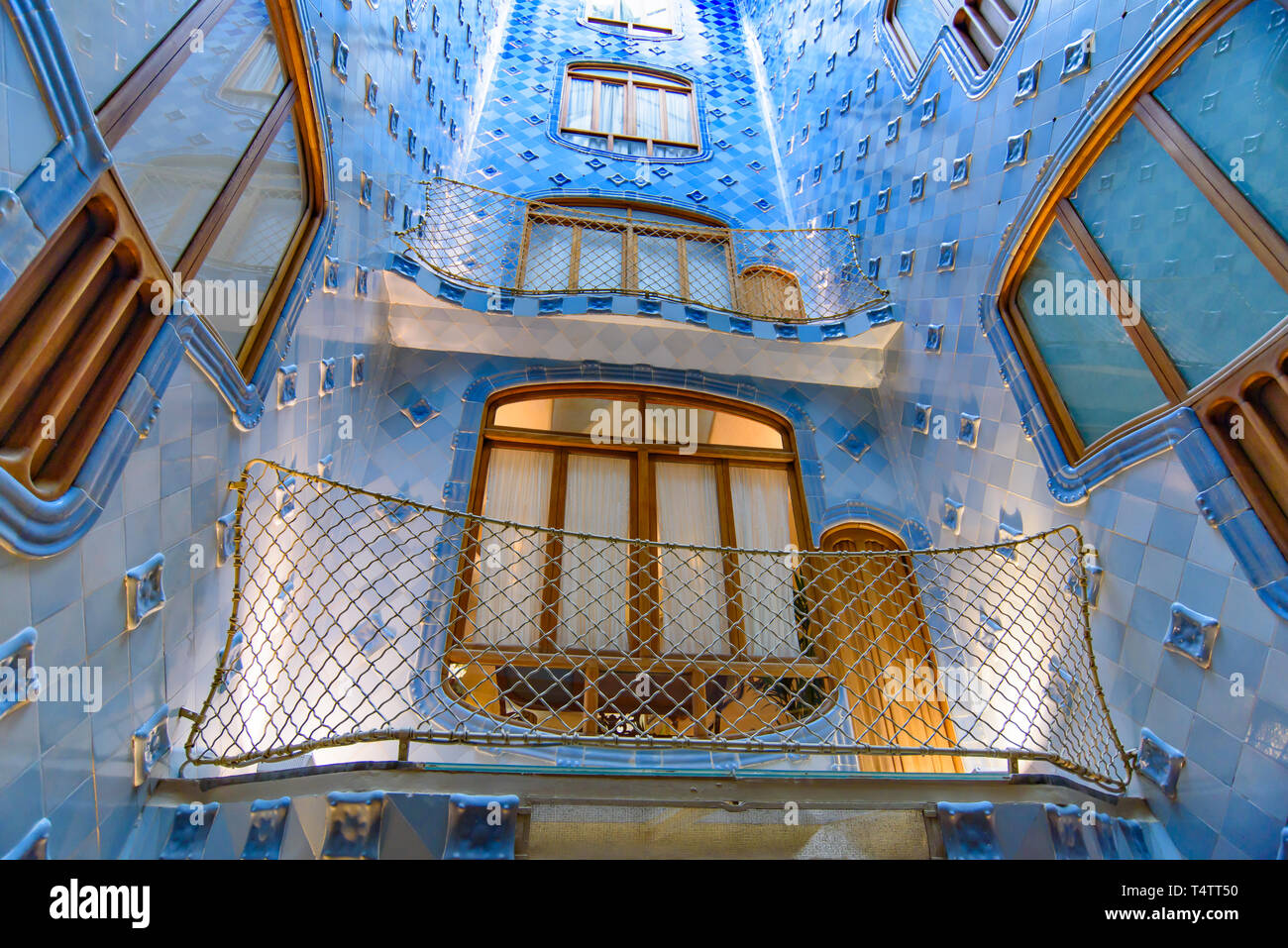 Intérieur de la Casa Batlló, un bâtiment conçu par Gaudi, à Barcelone, Espagne Banque D'Images