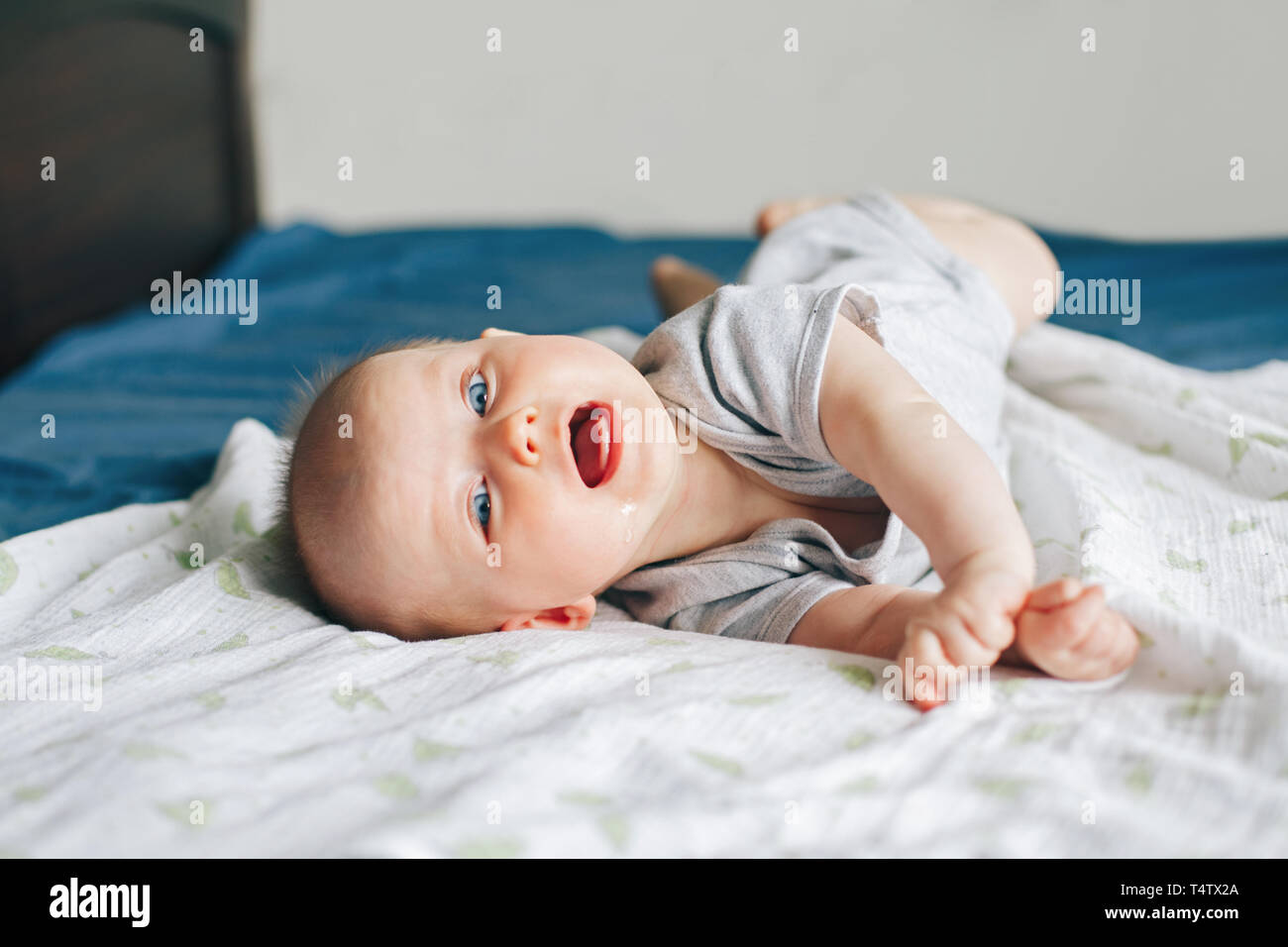 Enfant Bave Banque D Image Et Photos Alamy