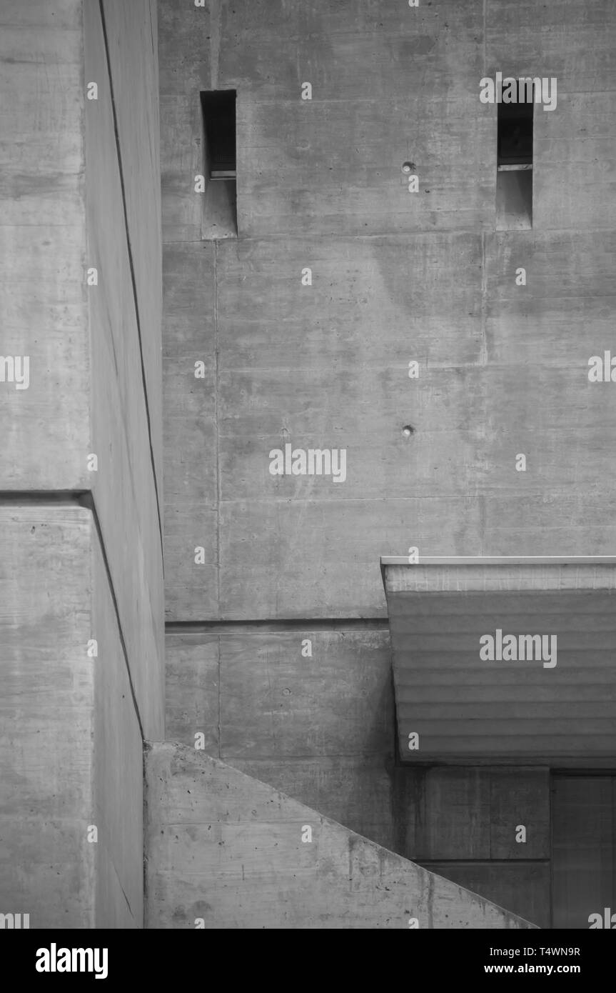 Exemples de l'architecture suisse moderne de jour Banque D'Images