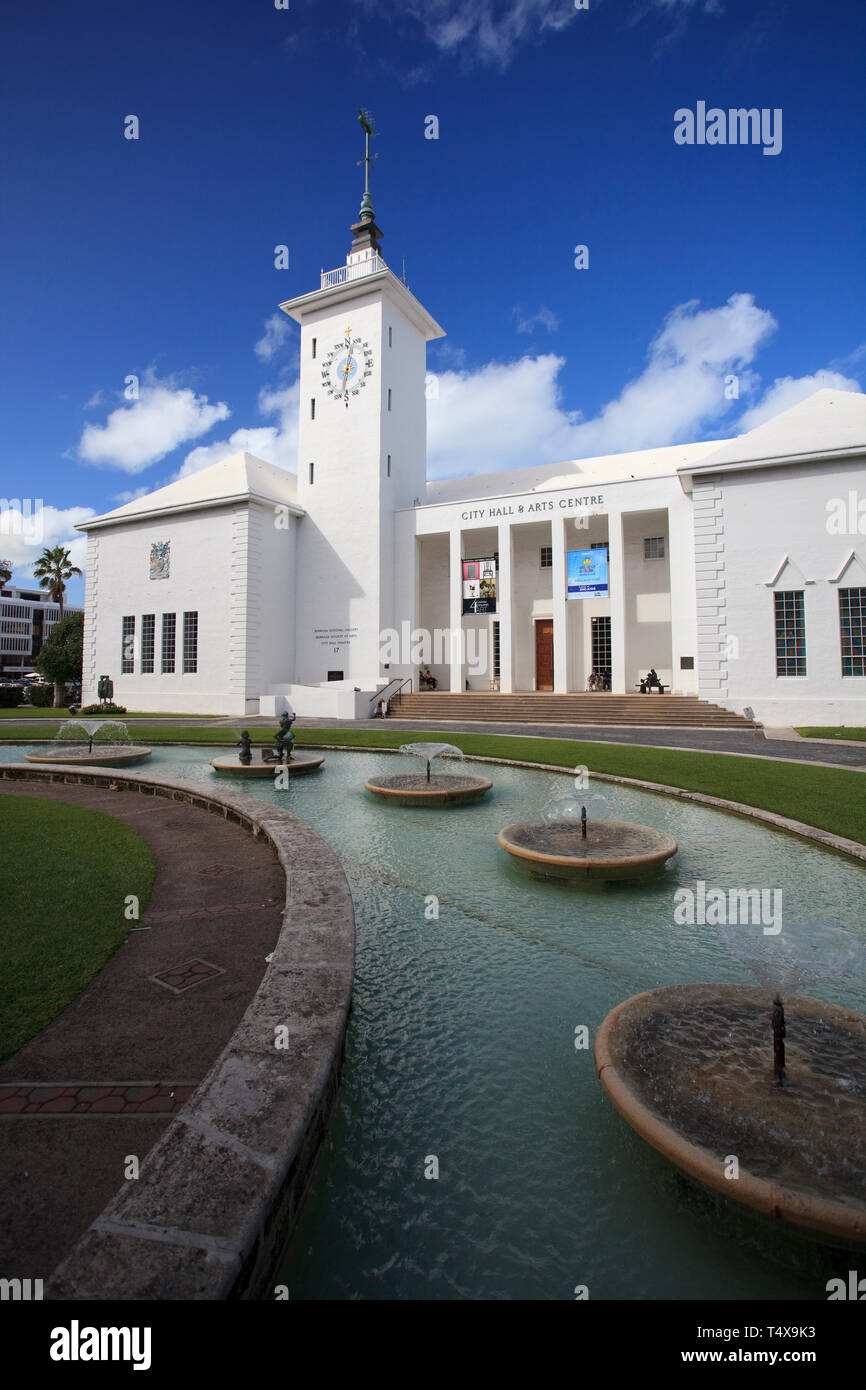 Les Bermudes, Hamilton, l'Hôtel de Ville et le Centre des Arts Banque D'Images