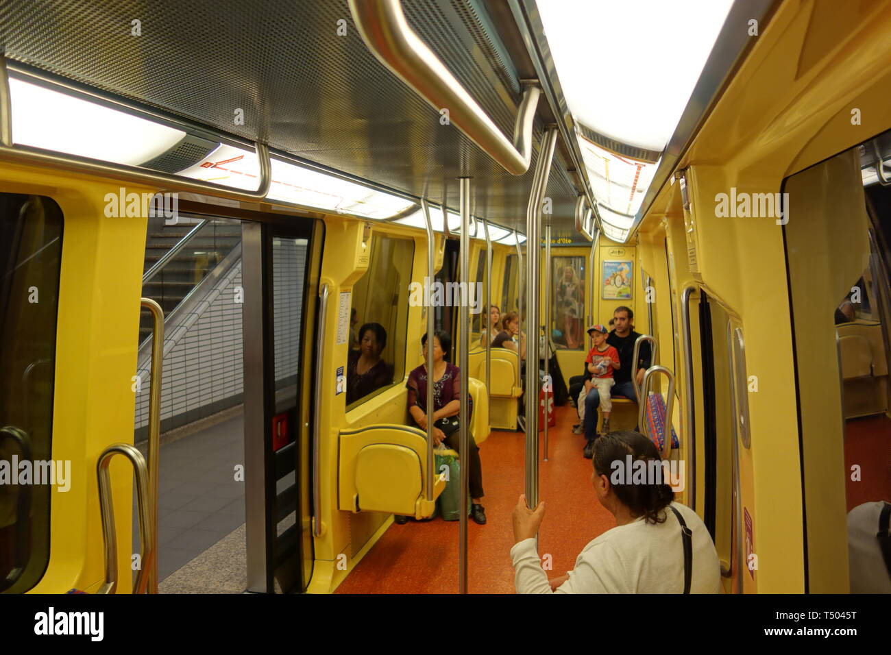 Val Metro Banque De Photographies Et D images Haute R solution Alamy val-metro-banque-de-photographies-et-d-images-haute-r-solution-alamy
