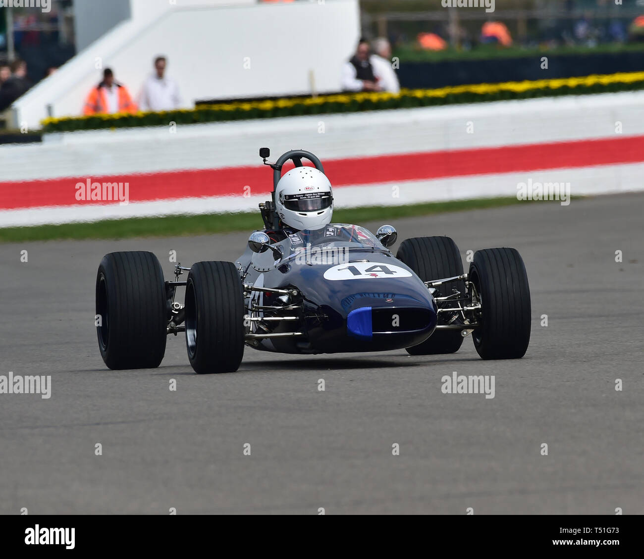 Etherington, Simon Ford Brabham BT15, Derek Bell Cup, 1 Litre la Formule 3 voitures, 1964 à 1970, 77e réunion des membres, Goodwood, West Sussex, Angleterre, Apri Banque D'Images