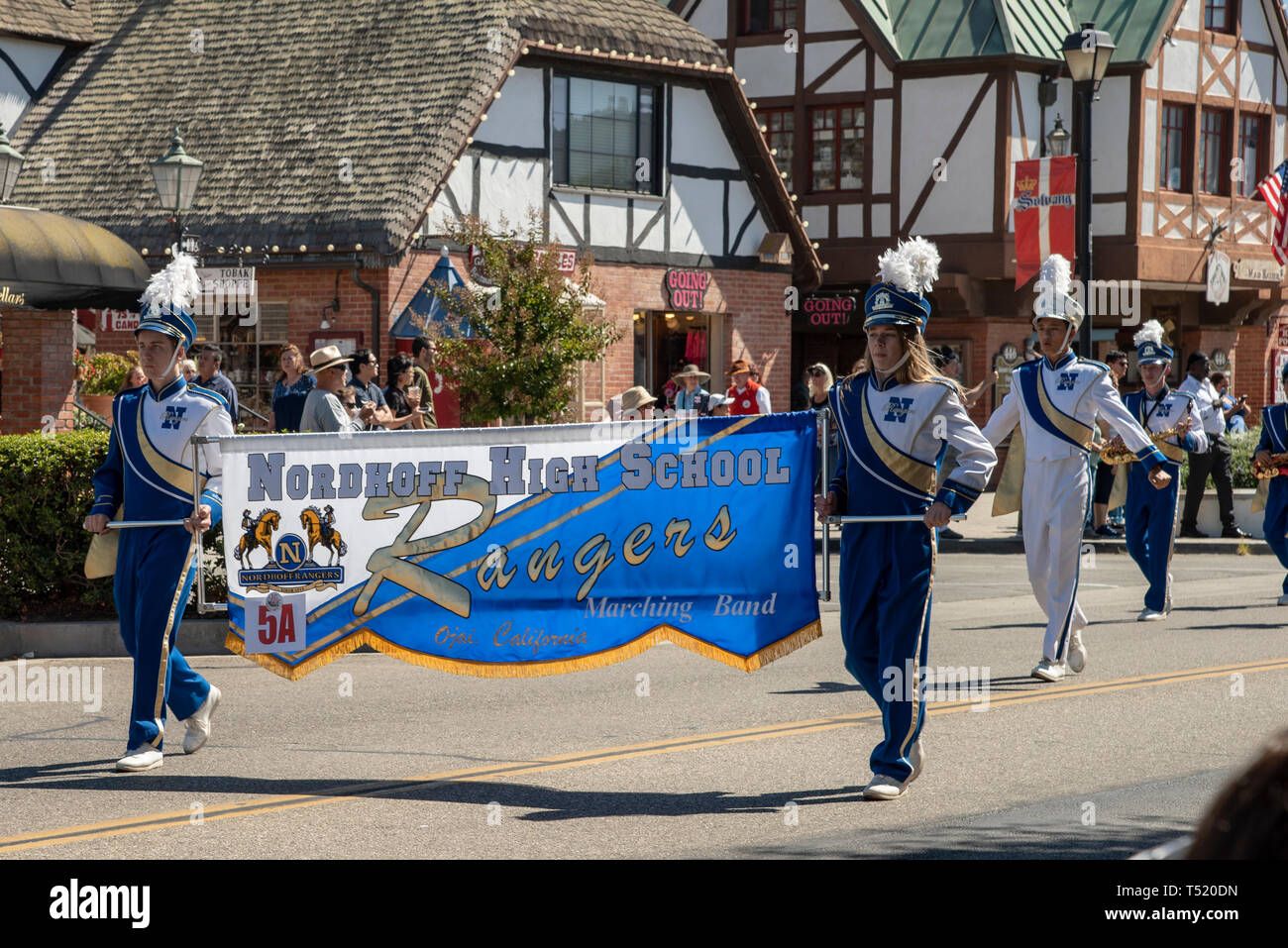 Nordhoff High School Marching Band en danois jours parade. Marching Band. Banque D'Images