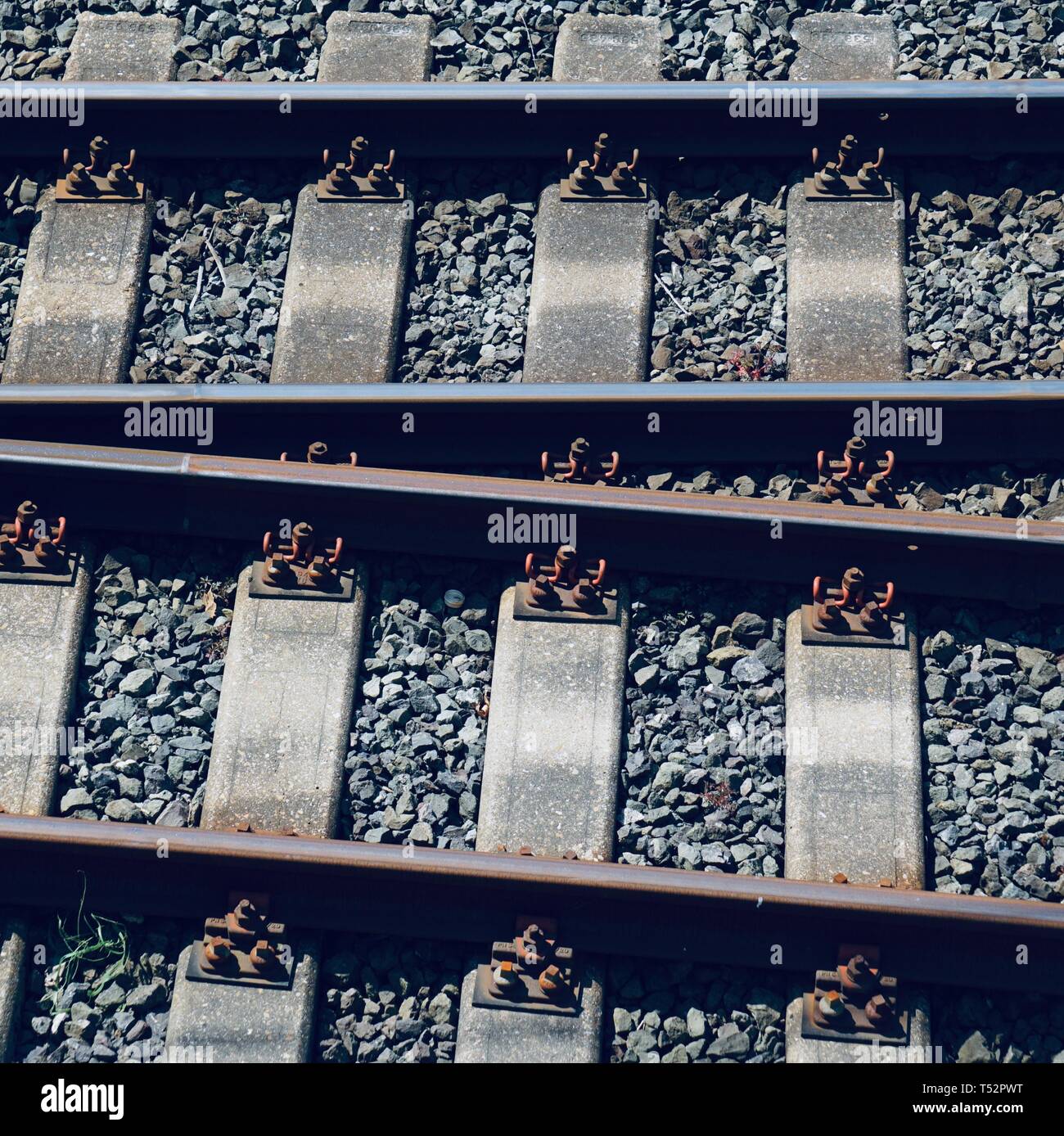Vieux raildroad piste dans la station sur la rue Banque D'Images