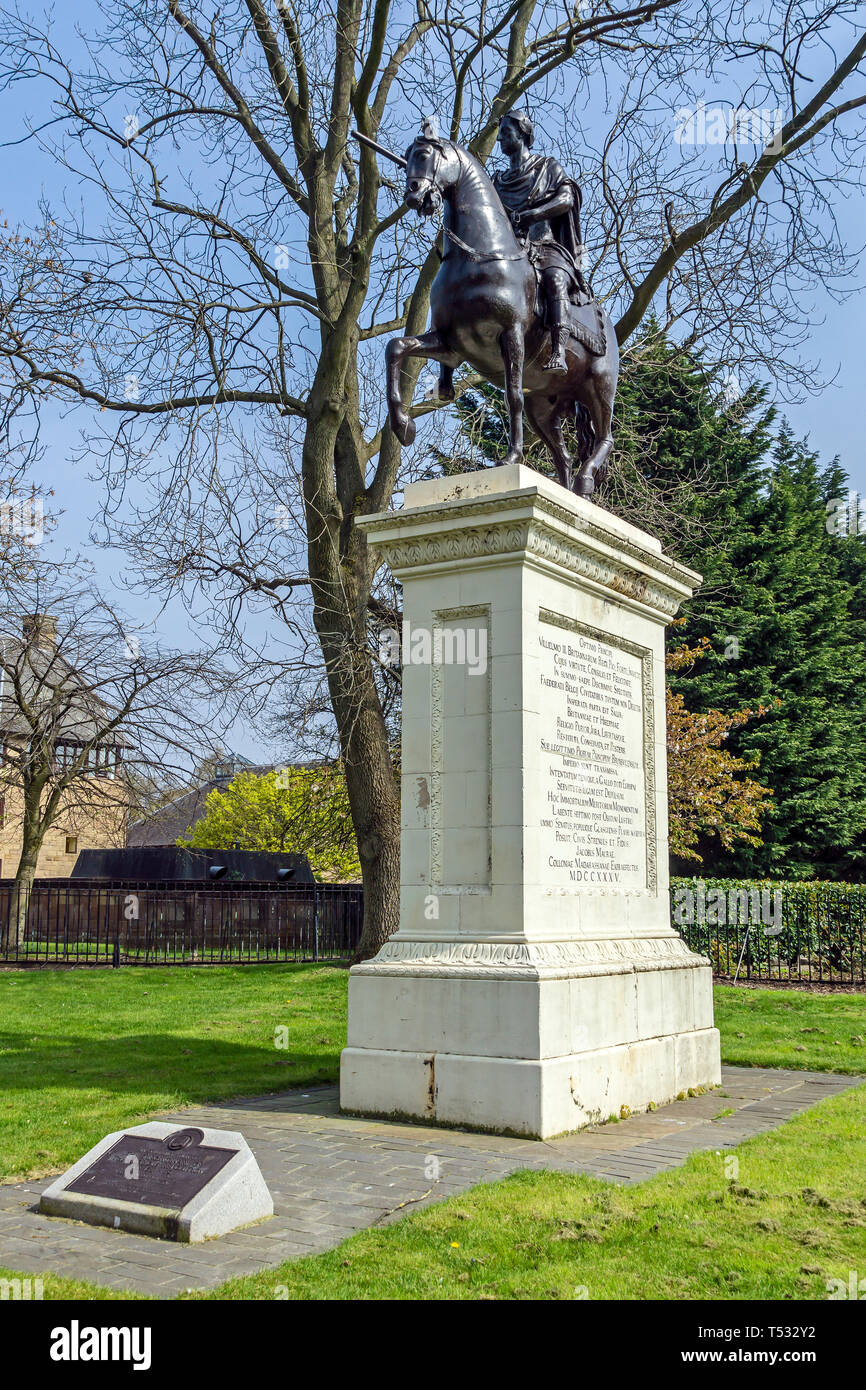 Statue de Guillaume III d'Angleterre et William II d'Écosse dans Castle Street, près de la cathédrale de Glasgow Glasgow Scotland UK Banque D'Images