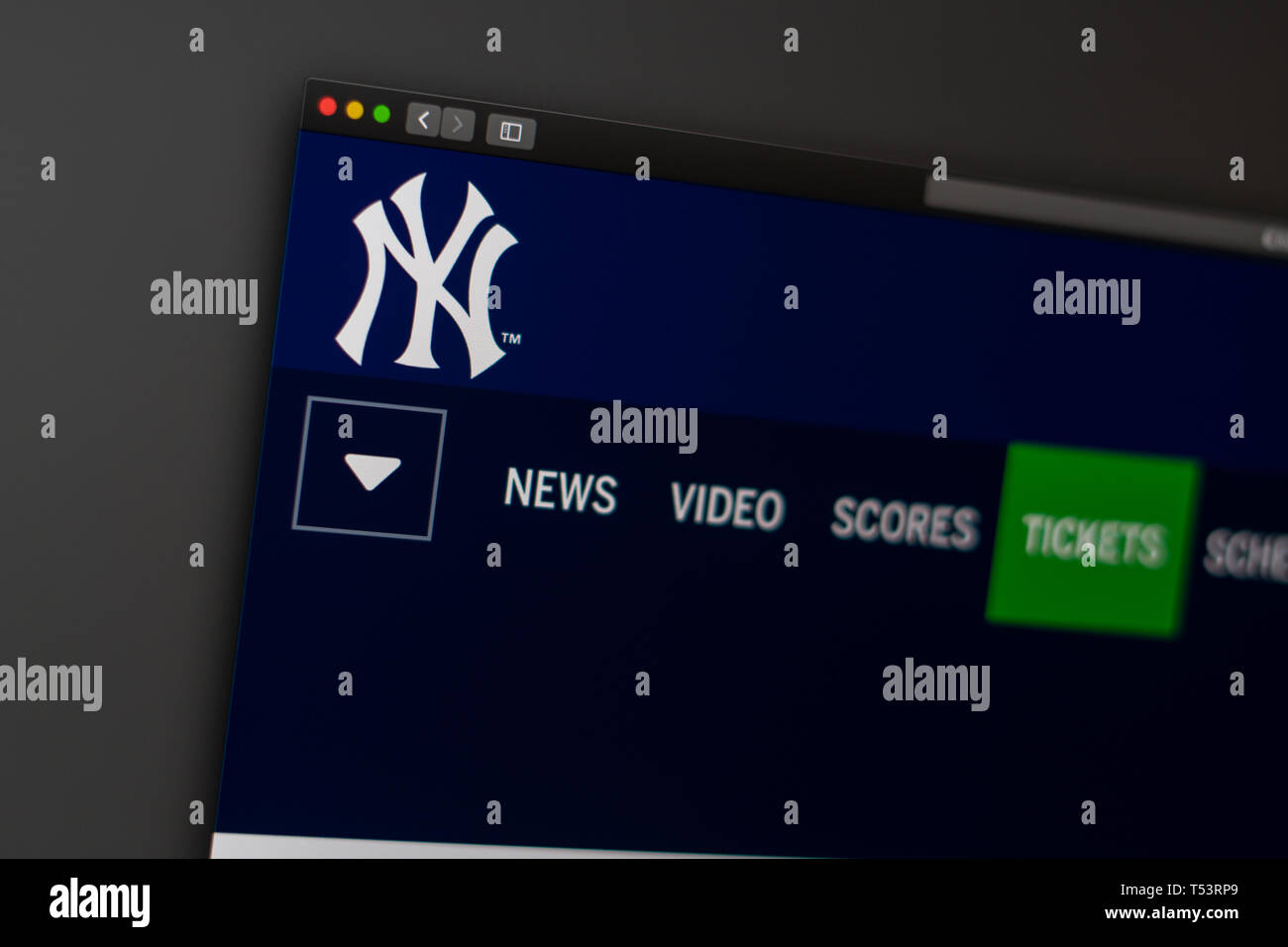 L'équipe de baseball des Yankees de New York d'accueil du site. Close up de logo pour l'équipe. Peut être utilisé comme illustration pour les médias ou d'autres sites web Banque D'Images
