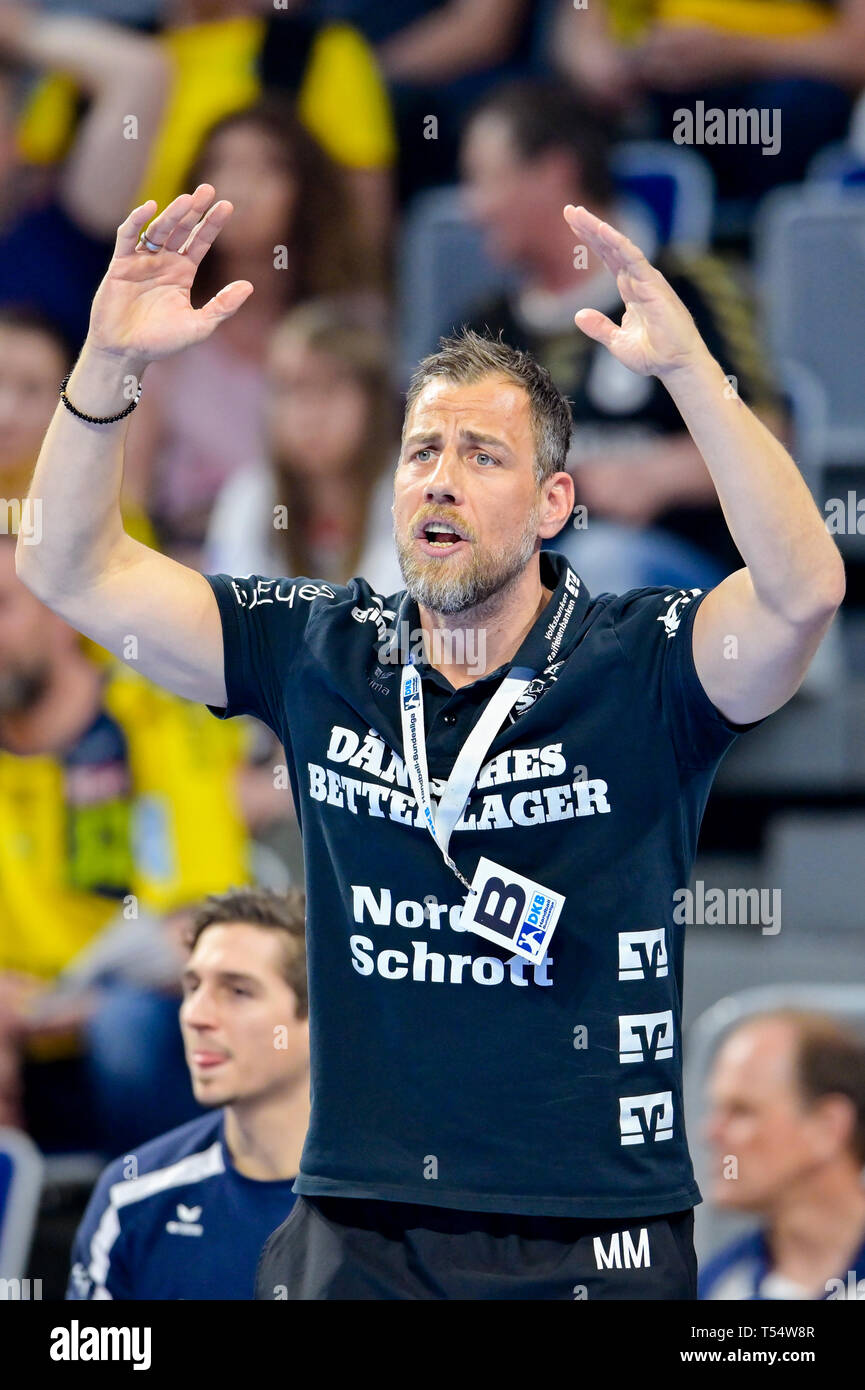 Mannheim, Allemagne. Apr 21, 2019. Handball : Bundesliga, Rhein-Neckar Löwen - SG Flensburg-Handewitt, 22e journée, dans l'Arène de SAP. Maik Machulla entraîneur de Flensburg. Credit : Uwe Anspach/dpa/Alamy Live News Banque D'Images