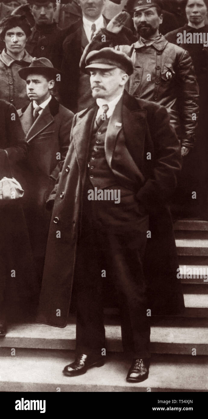 Vladimir Lénine peut assister à jour démonstration à la place Rouge à Moscou le 1 mai 1919. Banque D'Images