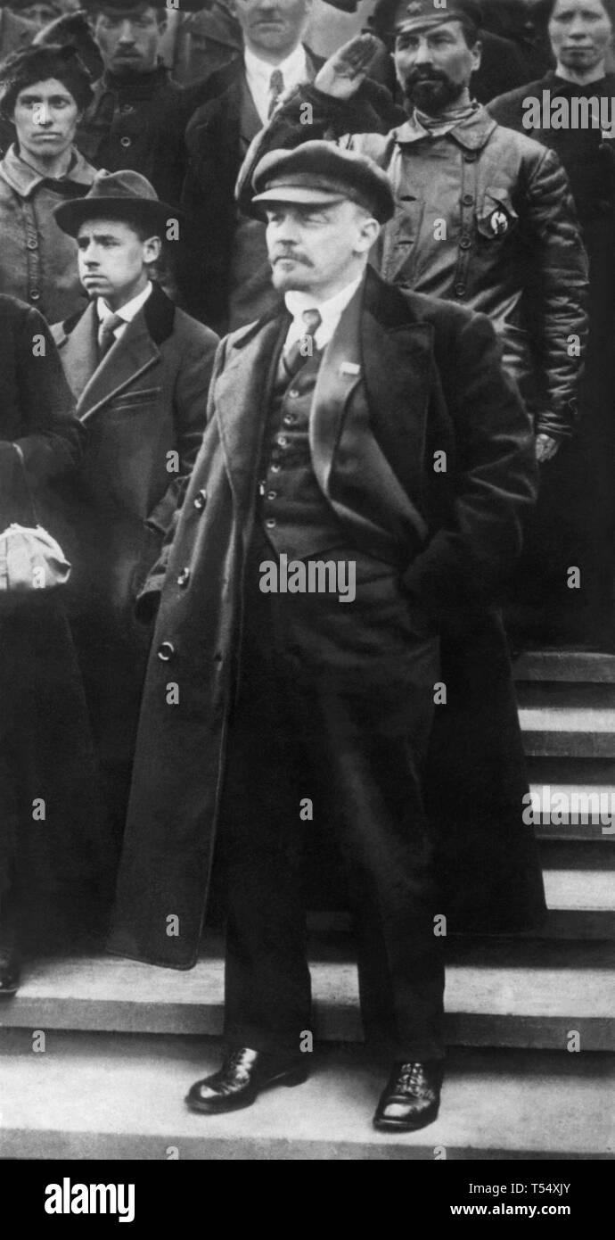 Vladimir Lénine peut assister à jour démonstration à la place Rouge à Moscou le 1 mai 1919. Banque D'Images