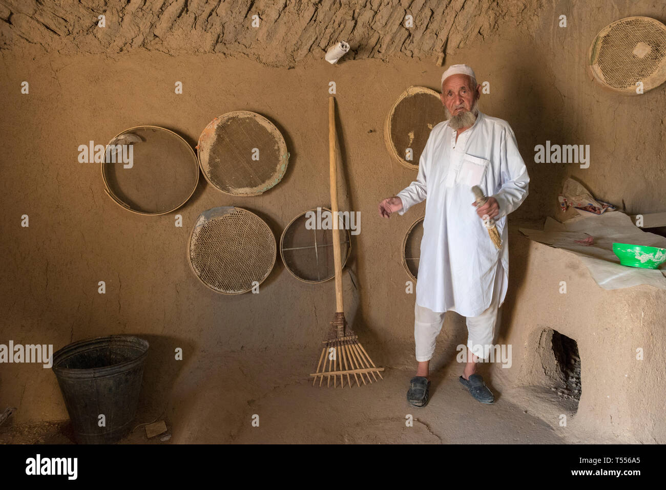 Haj Ali Mohammad à l'intérieur, anciens moulins à vent en Province Khorasan Razavi, Nashtifan, Iran Banque D'Images