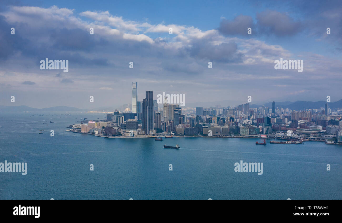 Skyline par mer à Hong Kong, Chine Banque D'Images