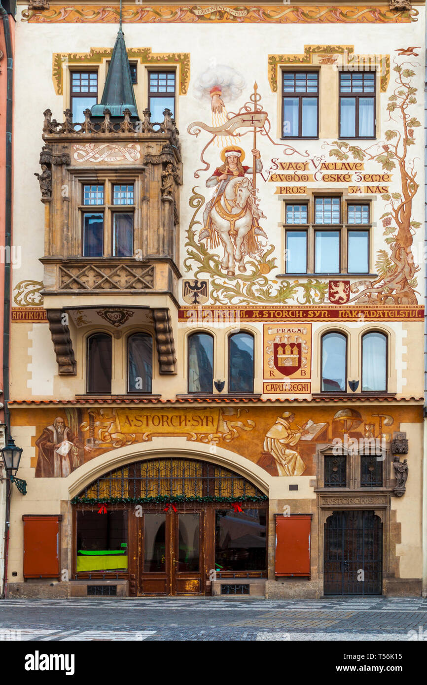 Façade décorative à Prague Banque D'Images