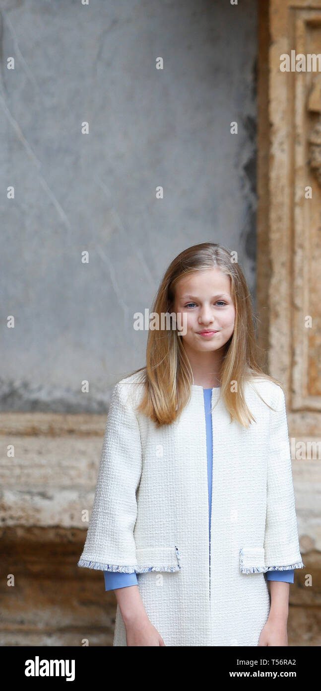 Palma de Majorque, Espagne - 21 Avril 2019 : princesse espagnole d'arriver à la cathédrale de Palma de Majorque à assister à une messe du dimanche de Pâques. Banque D'Images