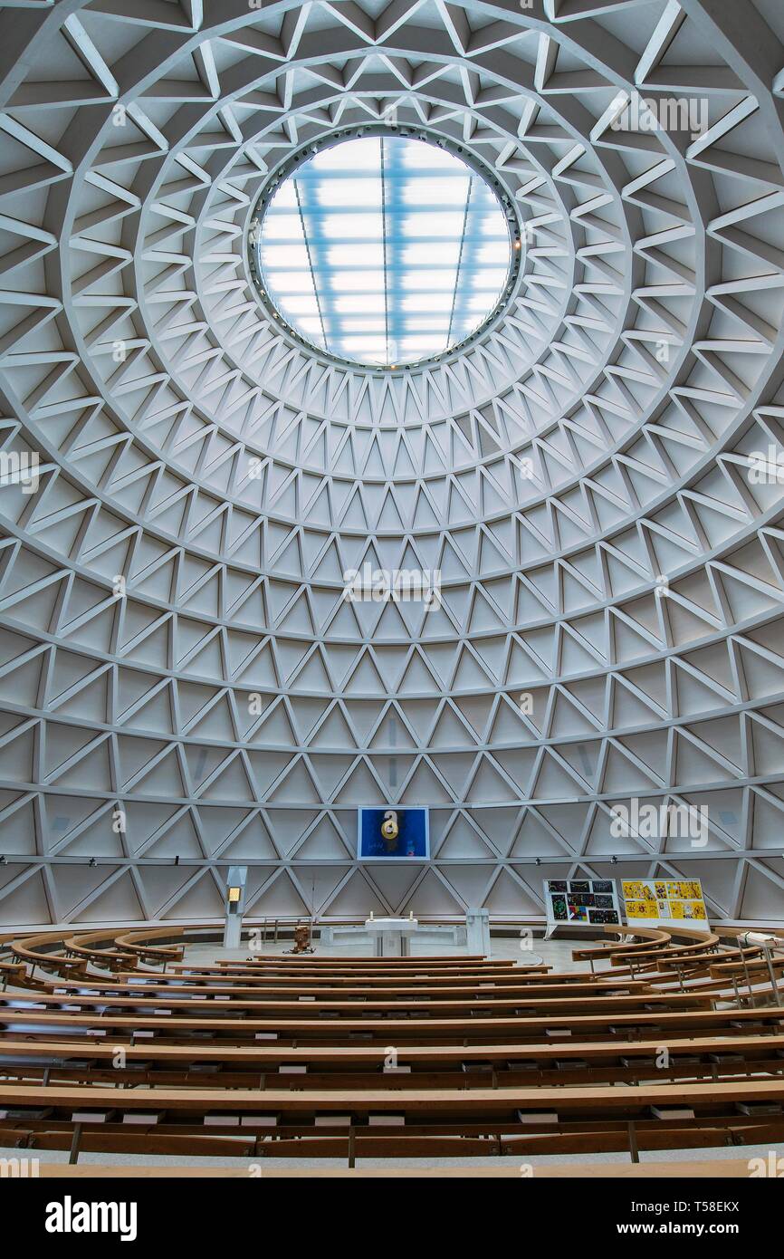 L'intérieur, Sanctuary, église Saint Joseph, l'architecture moderne, Holzkirchen, Upper Bavaria, Bavaria, Germany Banque D'Images