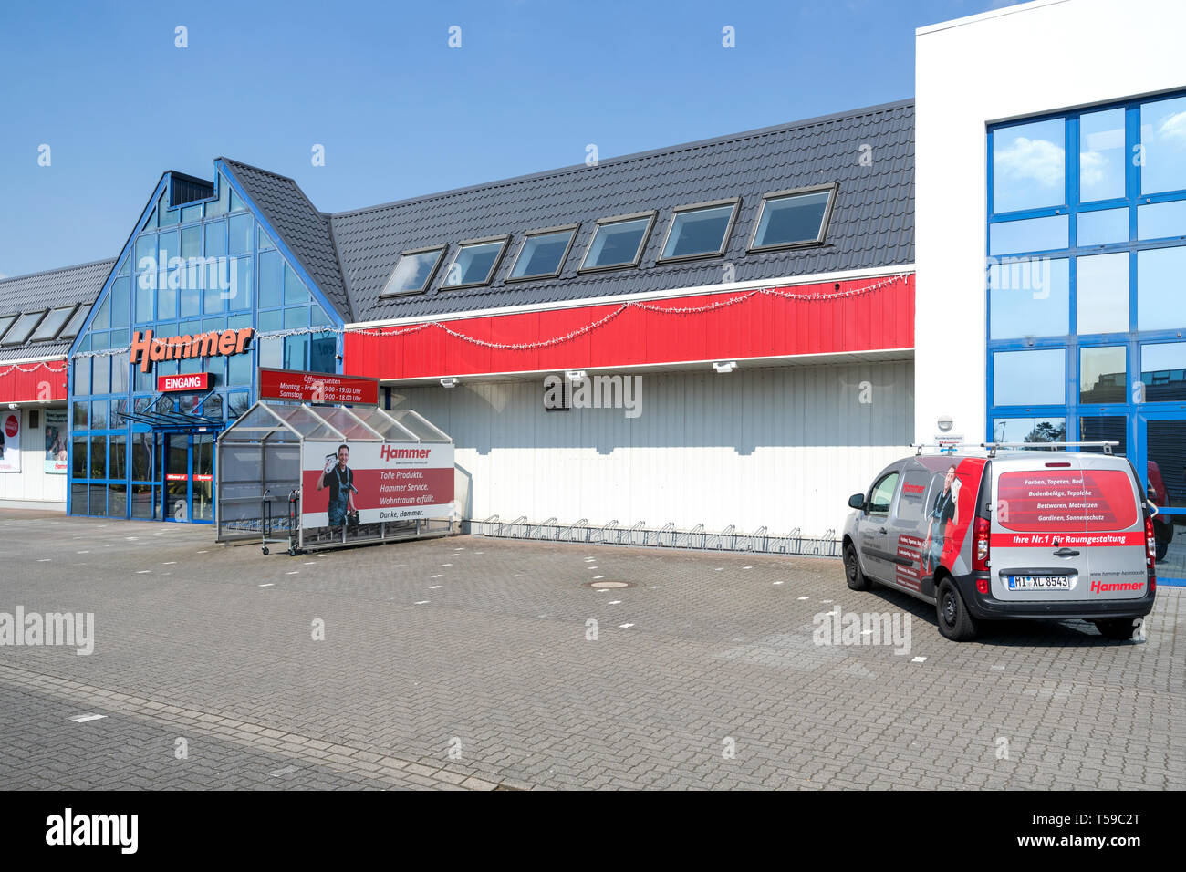 Hammer store à Delmenhorst, Allemagne. Hammer est une chaîne de détaillants allemands qui offre des produits et services autour du thème de l'aménagement intérieur. Banque D'Images