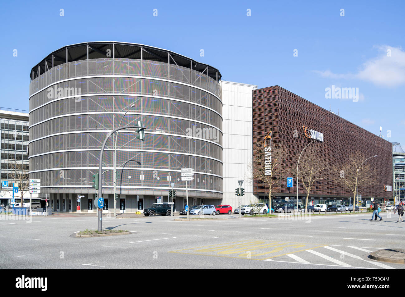 Saturne magasin électronique à Hambourg, Allemagne. Saturne est une chaîne allemande de magasins de l'électronique, l'on trouve maintenant dans plusieurs pays européens. Banque D'Images