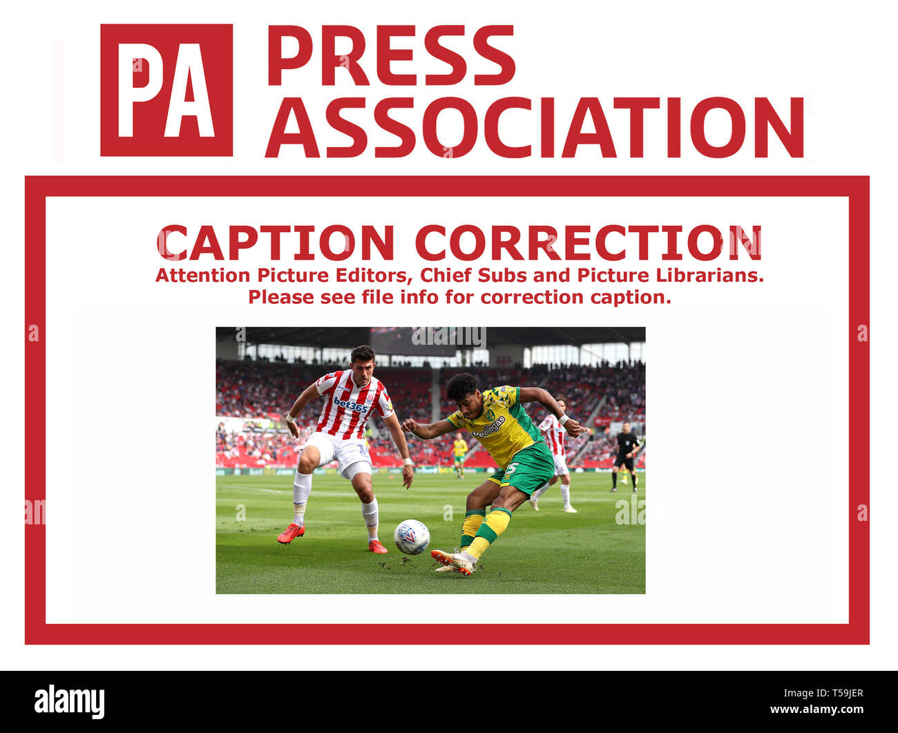 CORRECTION DE LA LÉGENDE POUR CETTE IMAGE TRANSMISE PLUS TÔT SUR LA PA SUR LE FIL. L'ÉVOLUTION DE LA LÉGENDE DE L'ONEL HERNANDEZ MARQUE SON PREMIER BUT DE LA PARTIE À L'ONEL HERNANDEZ EN ACTION. Ce sera bientôt retransmis du Norwich City Onel Hernandez marque son premier but de côtés du jeu pendant le match de championnat à Sky Bet Bet365, le stade de Stoke. Banque D'Images