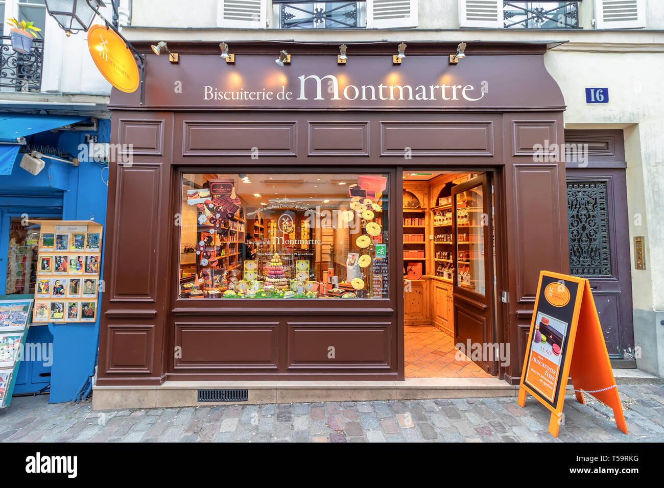 Paris, France - 15 mars 2018 : Market shop Biscuiterie de Montmartre à Paris Banque D'Images
