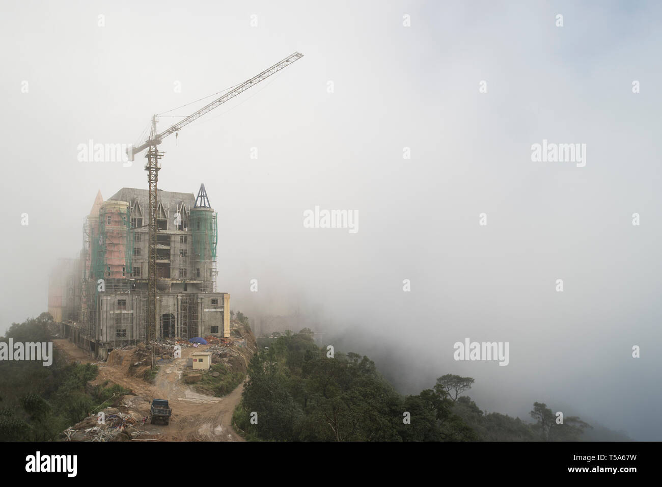 Construction du château sur Bana Hills à Danang, Vietnam. Banque D'Images