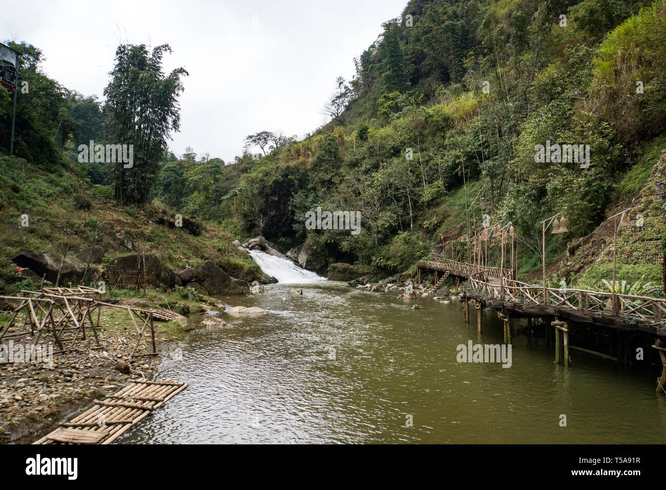 Village de Cat Cat, village traditionnel nommé Cat Cat près de Sapa. mode de vie traditionnel des petits peuples du nord du Vietnam. Banque D'Images