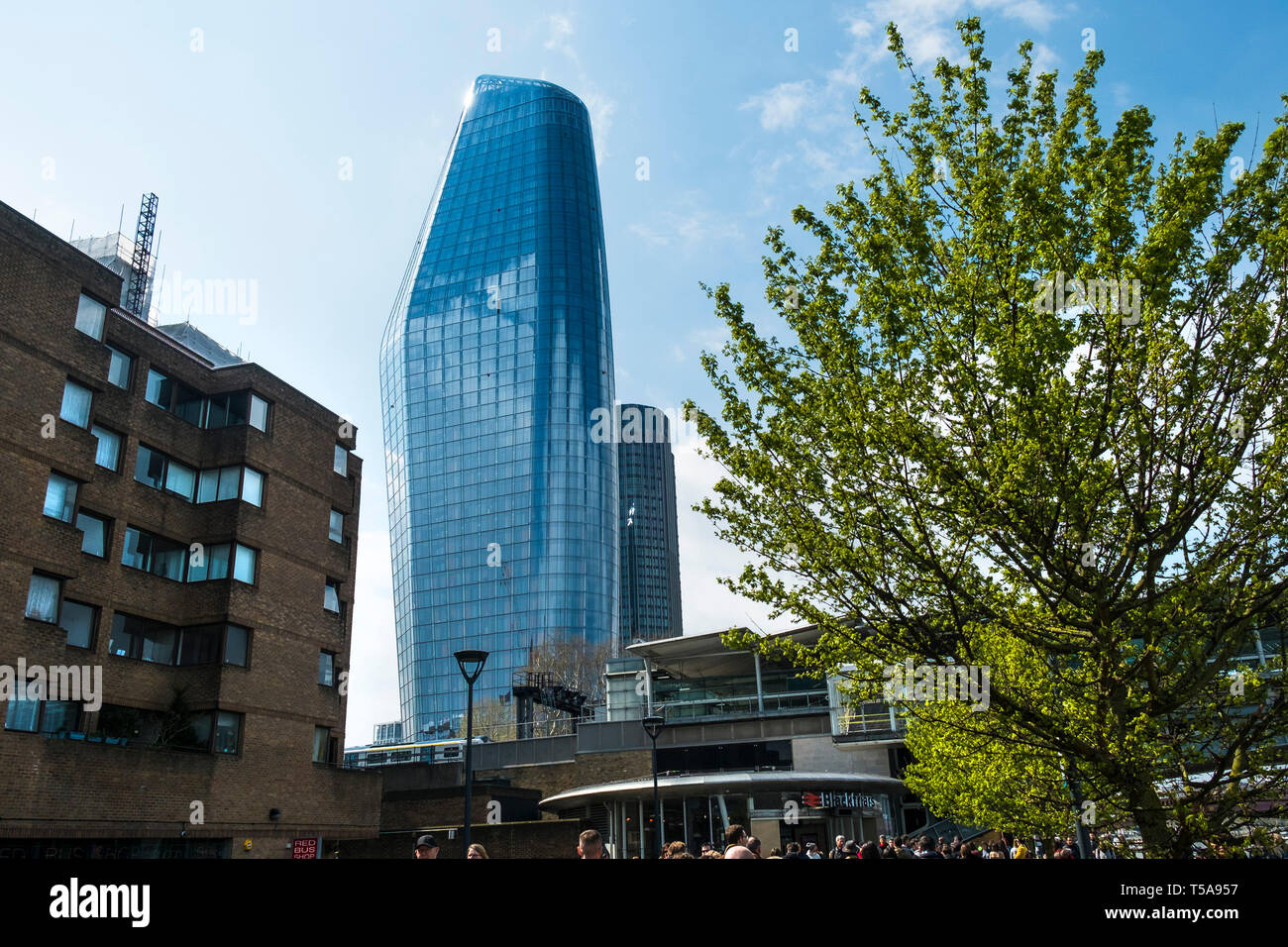 Une icône de Blackfriars un immeuble connu sous le nom de vase de Londres. Banque D'Images