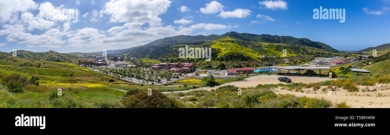 L'École d'Infantry-West (SOI-W) situé dans la zone 53 du Marine Corps Base Camp Pendleton, en Californie, le 22 avril 2019. SOI-W est responsable de la formation dans l'infanterie de marine l'essentiel de leurs spécialités professionnelles militaires respectifs, et non dans l'infanterie de marine les notions de base relatives à la Marine Corps Warfighting. En outre, les di-W est le site de formation pour l'école, instructeur de combat d'infanterie, bataillon de formation avancée à l'Entraînement au Combat Marine bataillon, Bataillon d'infanterie et de Mobilisation Formation Formation Bataillon. (U.S. Marine Corps photo par le Cpl. Dylan Chagnon) Banque D'Images