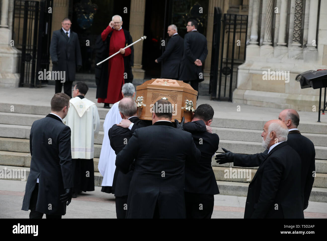 Funérailles de victimes de terrorisme, journaliste Lyra McKee, dans la région de Belfast, en Irlande du Nord Banque D'Images