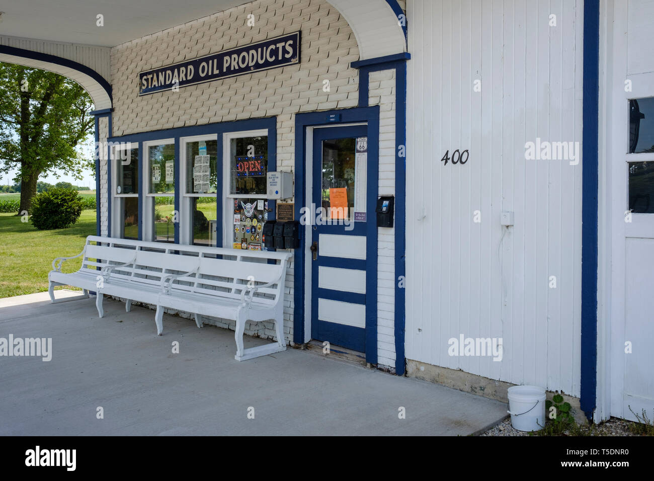 La Standard Oil Company Station-roadside attraction historique sur l'ancienne route 66 dans la région de Odell, Illinois, États-Unis Banque D'Images