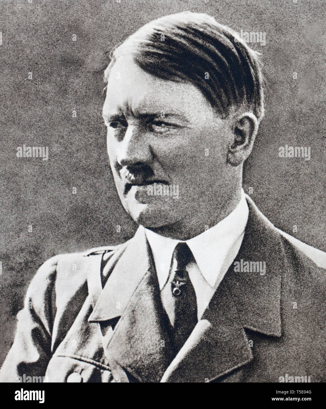 Portrait d'Adolf Hitler (1889 - 30 avril 1945) homme politique allemand, leader du parti nazi (NSDAP), Chancelier de l'Allemagne en 1933 et enfin Führer Banque D'Images