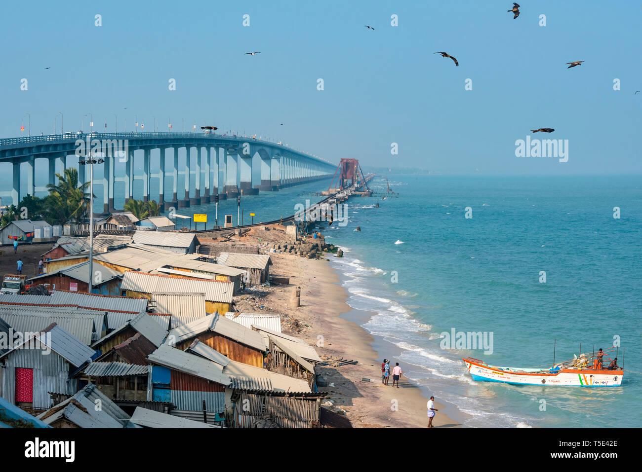 Vue horizontale de Pamban bridge à Rameswaram, Inde. Banque D'Images