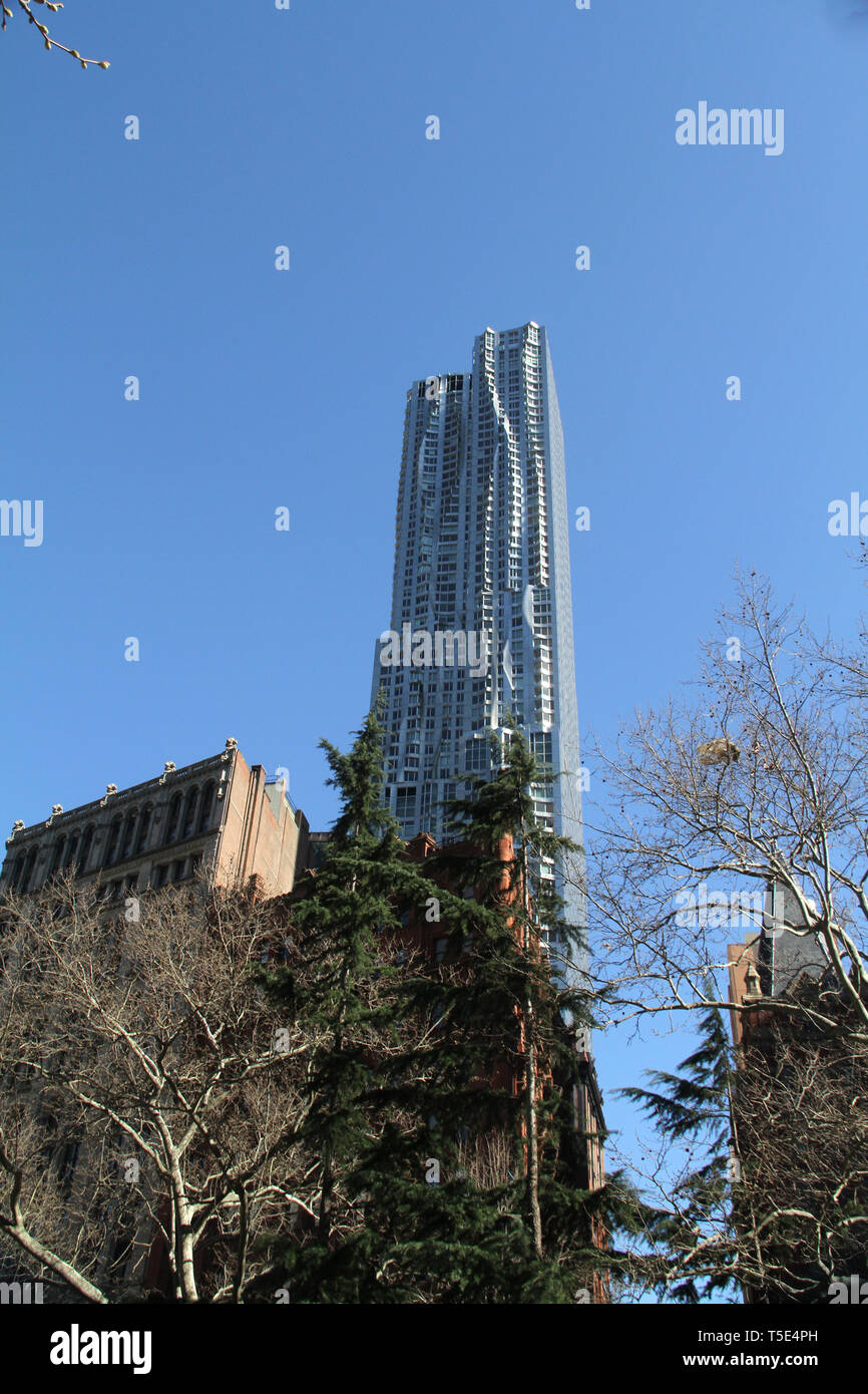 8 rue de l'épinette/ Beekman Tower/ New York par Gehry gratte-ciel de Manhattan, New York, USA Banque D'Images