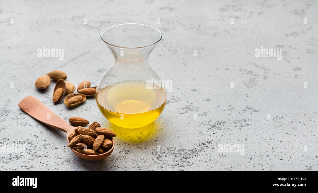 L'huile d'amande douce Banque D'Images