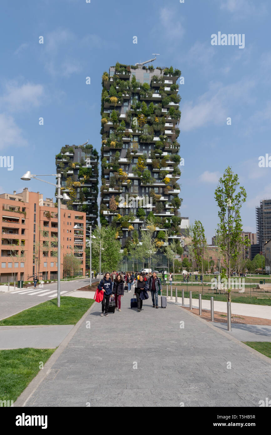 Complexe architectural conçu par Studio Boeri, l' 'Bosco verticale (Vertical) dans Milan Banque D'Images