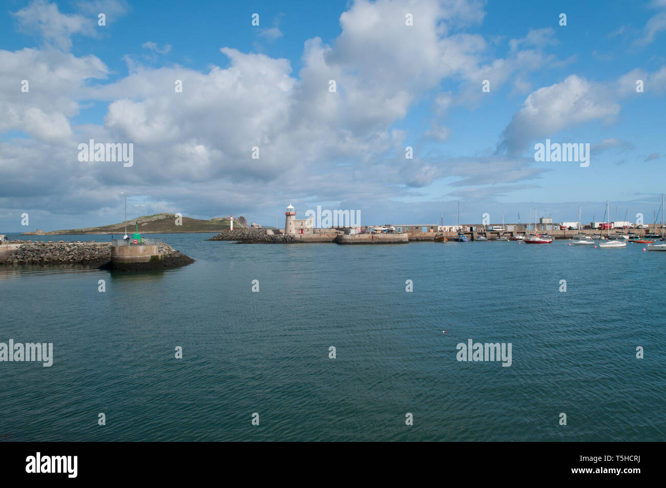 Howth ist ein Fischereihafen nördlich von Dublin, Rép. d'Irlande. / Howth est un port de pêche au nord de Dublin, en République d'Irlande. Banque D'Images
