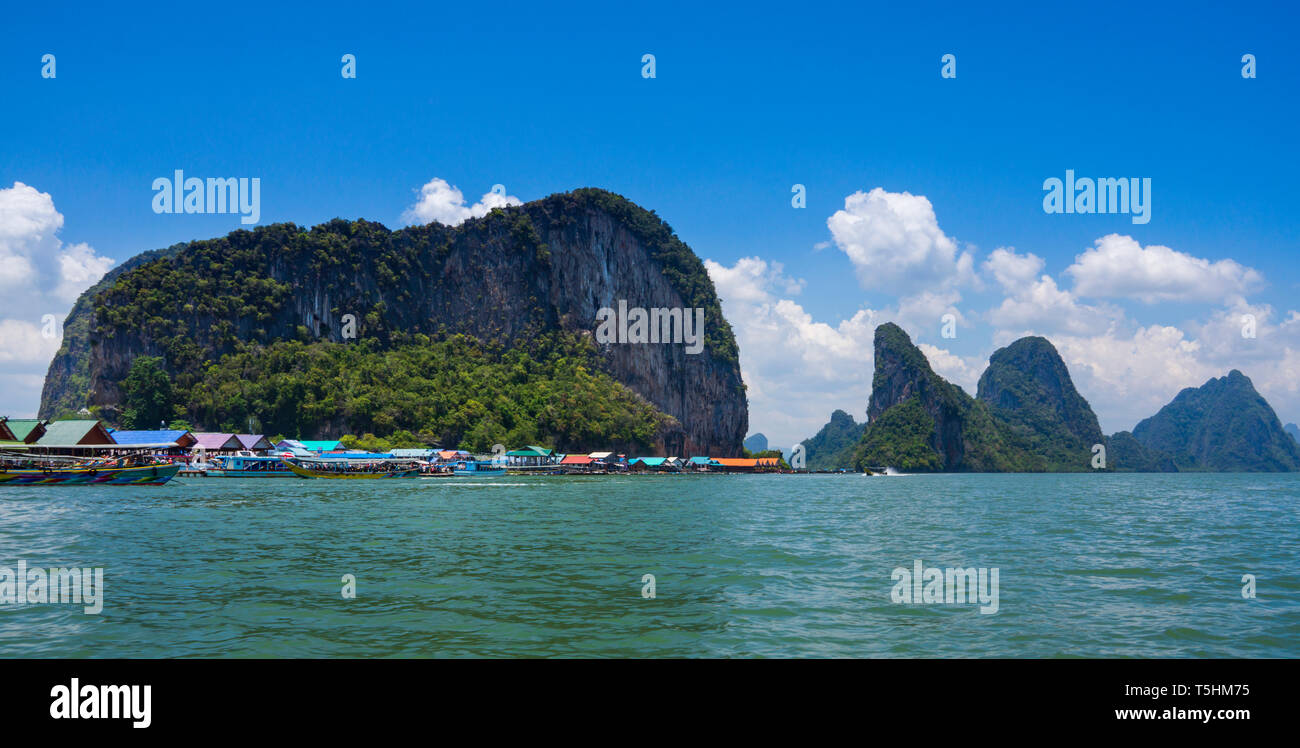Ko Panyi, village sur la mer, la baie de Phang Nga, Thaïlande Banque D'Images