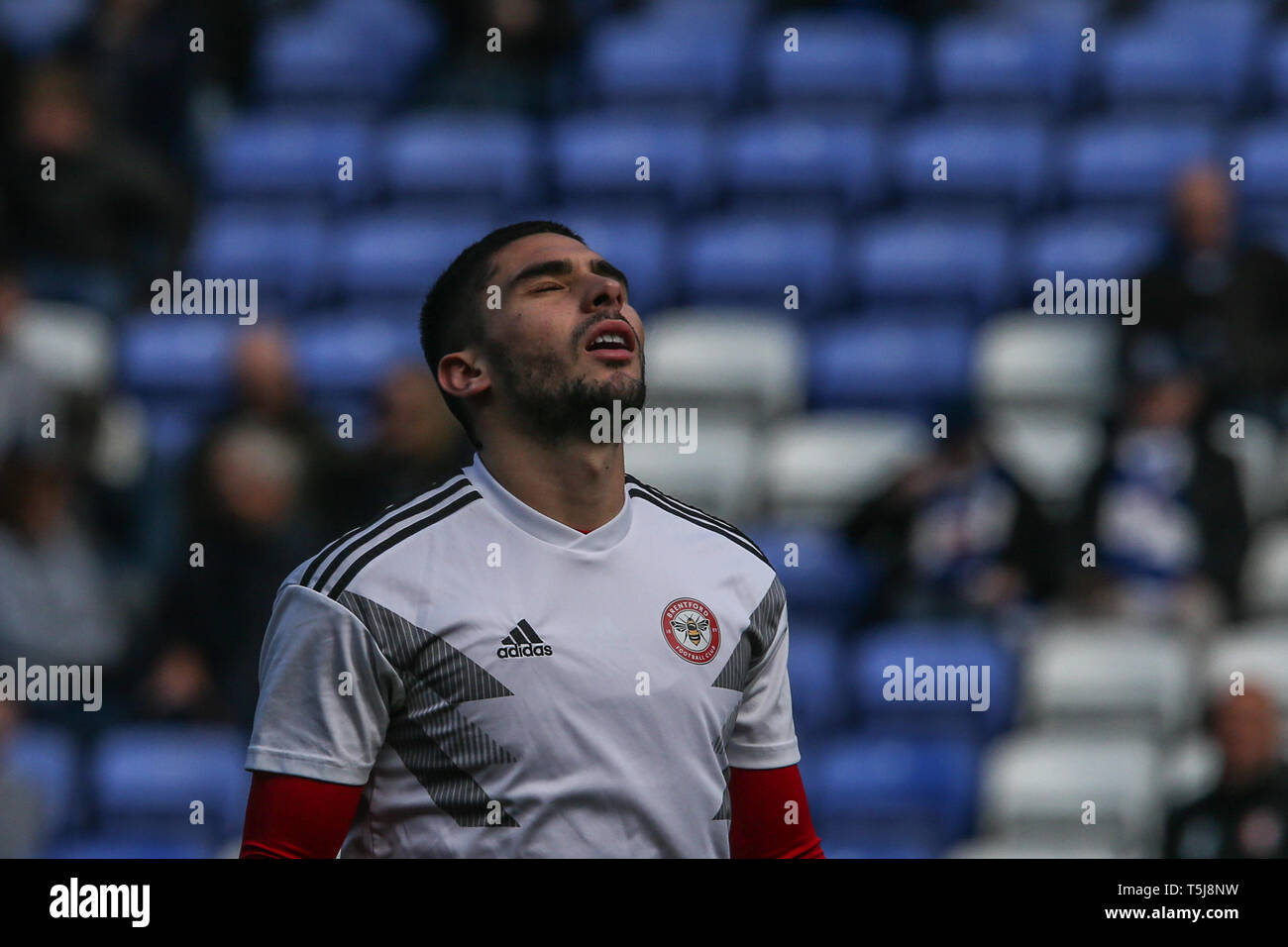 13 avril 2019, stade Madejski, Londres, Angleterre ; Sky Bet Championship, la lecture vs Brentford ; Neal Maupay (09) de Brentford Crédit : Matt O'Connor/Nouvelles Images, la Ligue de Football anglaise images sont soumis à licence DataCo Banque D'Images