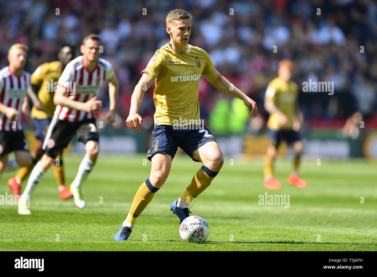 19 avril 2019, Bramall Lane, Sheffield, Angleterre ; Sky Bet Championship, Sheffield United vs Nottingham Forest ; Ryan Yates (22) de Nottingham Forest Crédit : Jon Hobley/News Images images Ligue de football anglais sont soumis à licence DataCo Banque D'Images