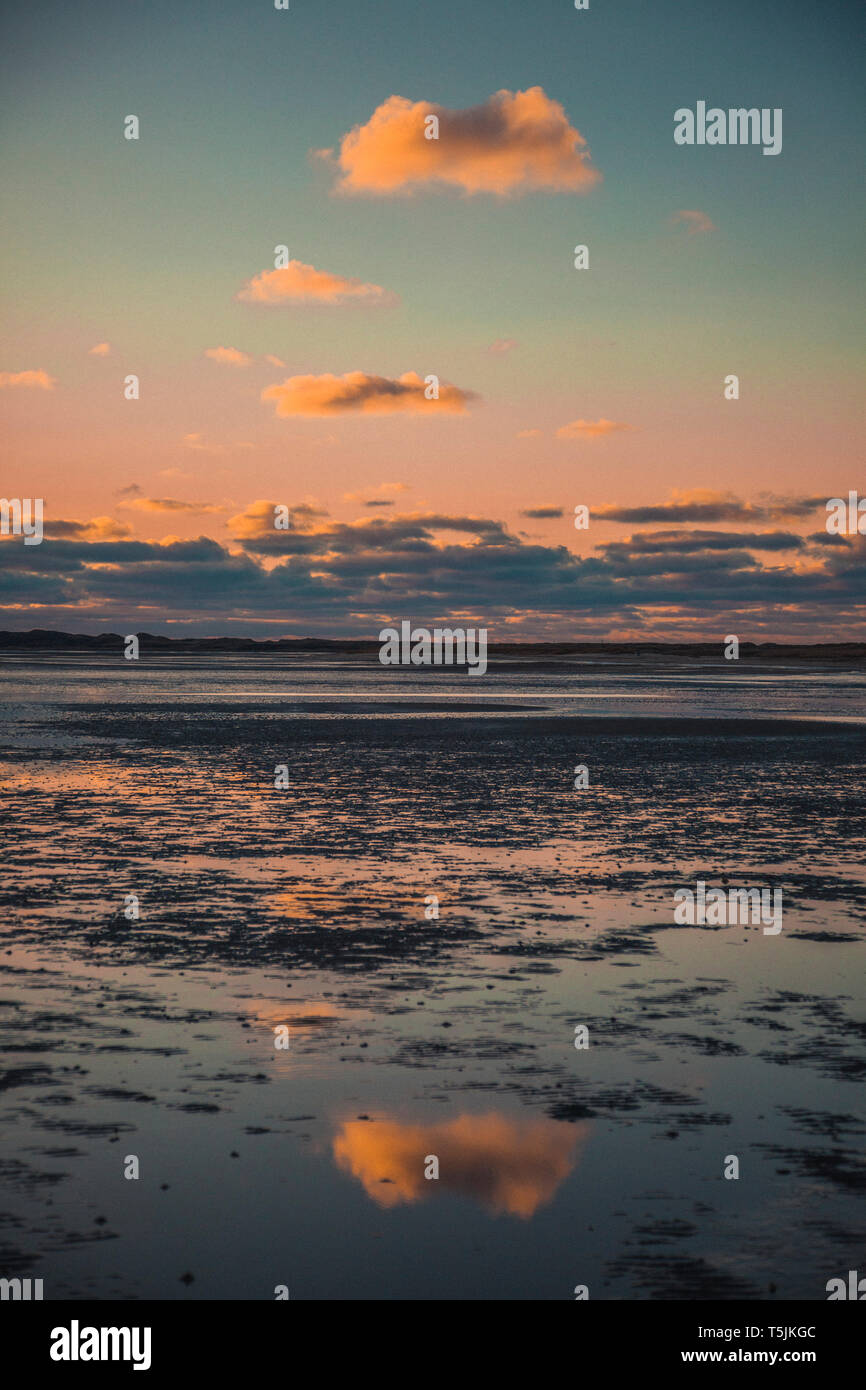 Allemagne, Sylt, Schleswig Holstein mer des Wadden Parc National, paysage de dunes, Ellenbogen, lumière du soir, le coucher du soleil Banque D'Images