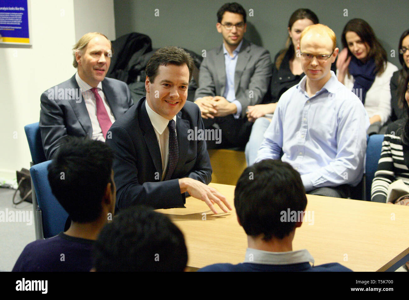 George Osborne MP parlant aux élèves à Cass Business School. Londres. 24.02.2010 Banque D'Images