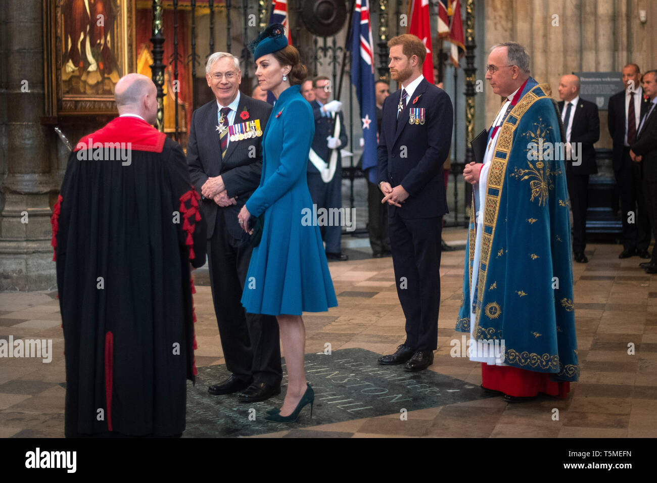 Le duc de Sussex et la duchesse de Cambridge à l'Anzac Day Service de commémoration et d'action de grâce à l'abbaye de Westminster, Londres. Banque D'Images