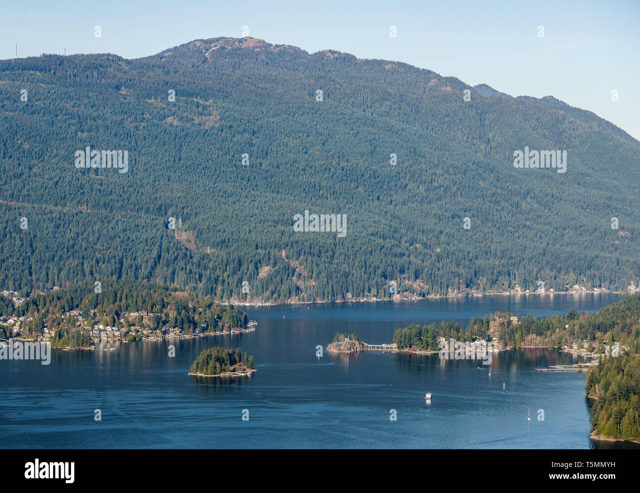 BURNABY, CANADA - LE 17 NOVEMBRE 2018 : voir à seymour mountain de Burnaby Mountain park Banque D'Images