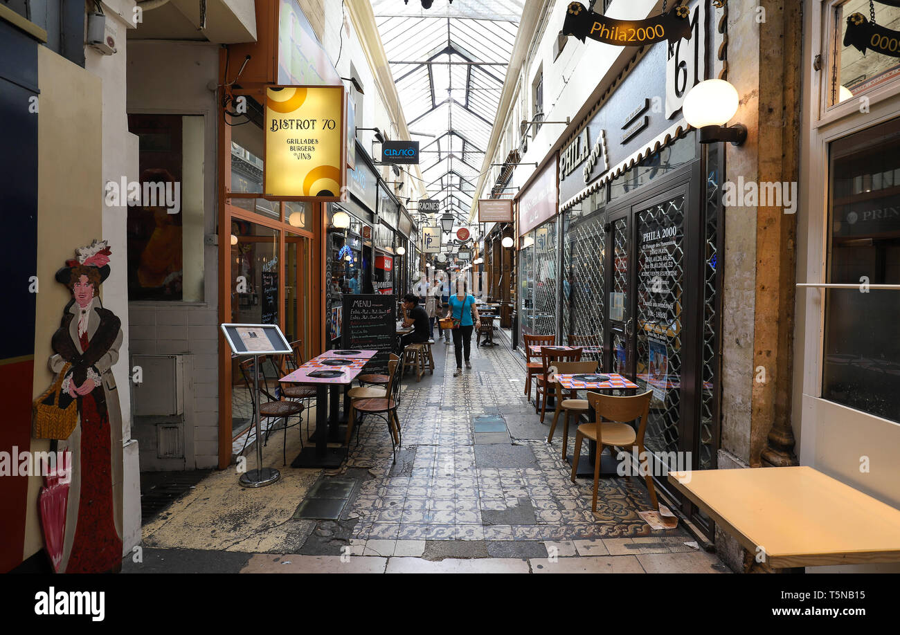 Passage des Panoramas est le plus ancien passage couvert de Paris. Banque D'Images