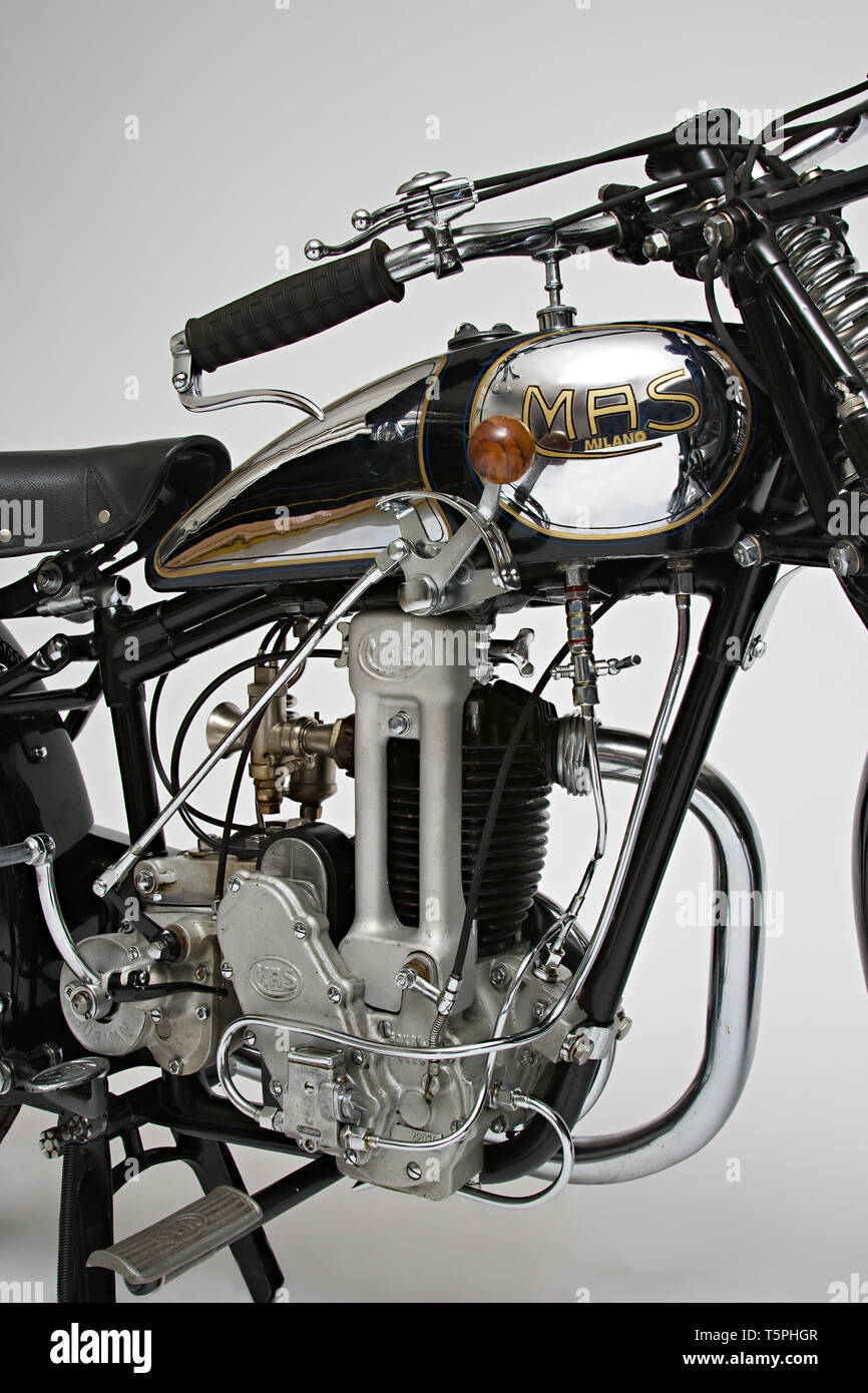 Moto d'epoca Mas 109 L - 175 cc Marque : Mas modello : 109 L nazione : Milano - Italia anno : 1932 conditions : restaurata cilindrata : 174 (al Banque D'Images