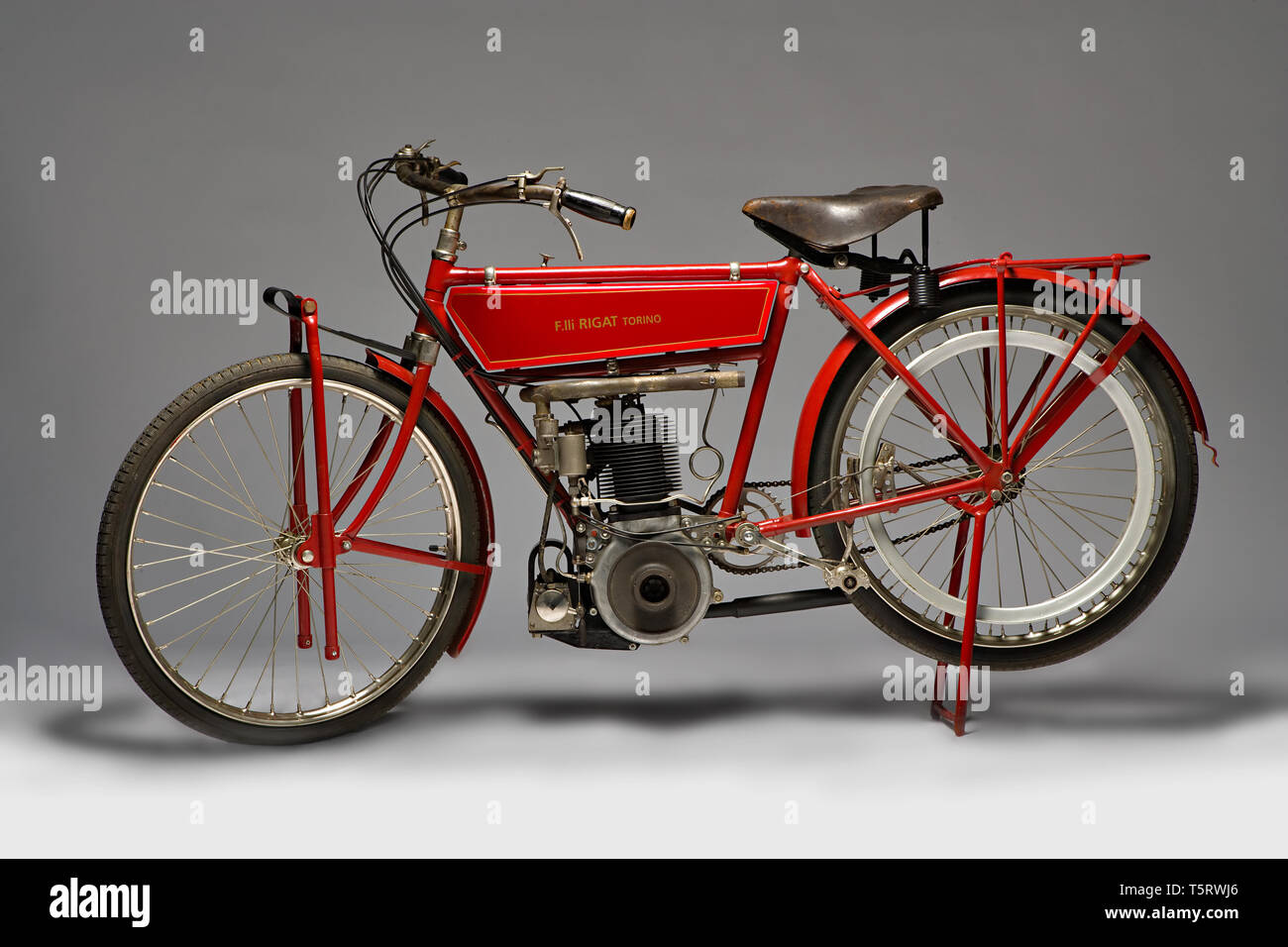 Moto d'epoca 500 Rigat. Marca : Motocicli Rigat modello : 500 nazione : Italia - Torino anno : 1912 conditions : restaurata cilindrata : 48 Banque D'Images